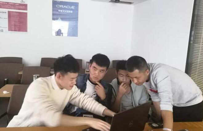 尊时凯龙·(中国区)人生就是搏!