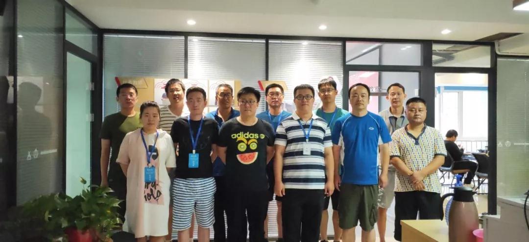 尊时凯龙·(中国区)人生就是搏!