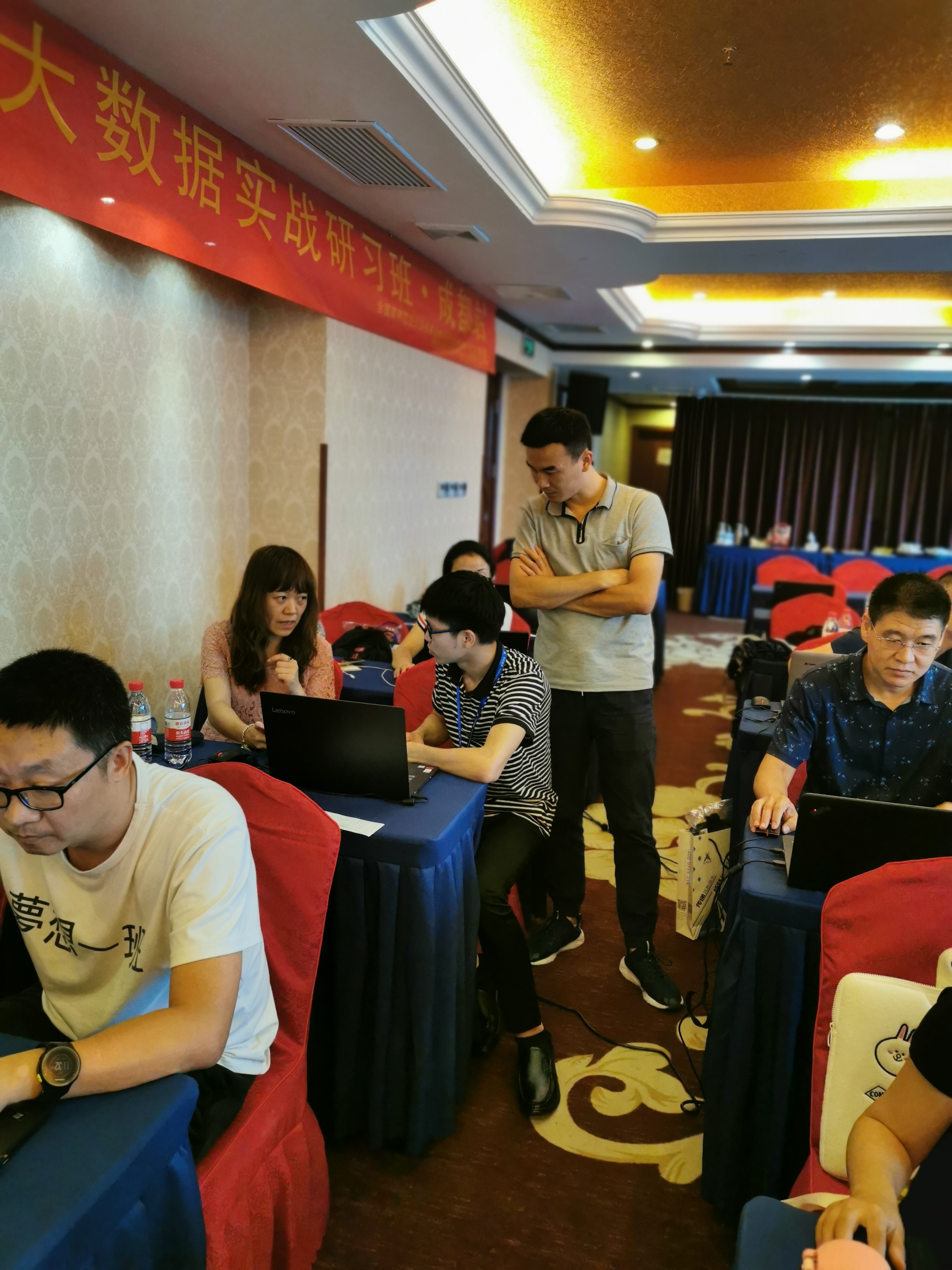 尊时凯龙·(中国区)人生就是搏!