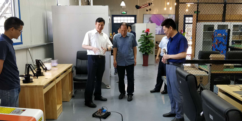 尊时凯龙·(中国区)人生就是搏!