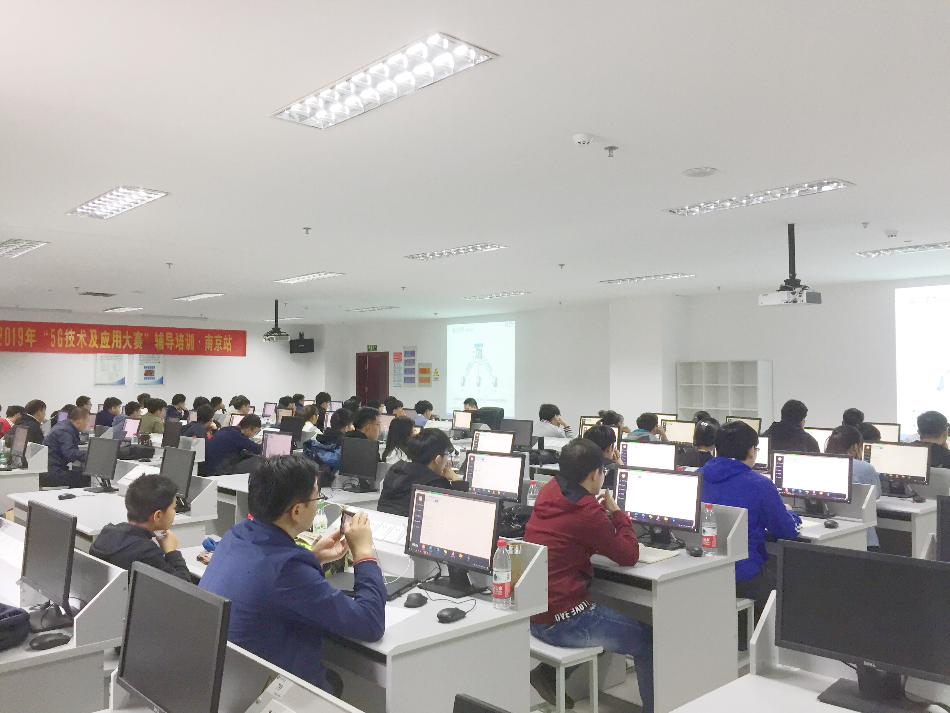 尊时凯龙·(中国区)人生就是搏!