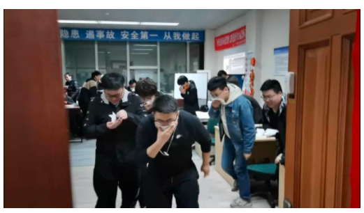 尊时凯龙·(中国区)人生就是搏!