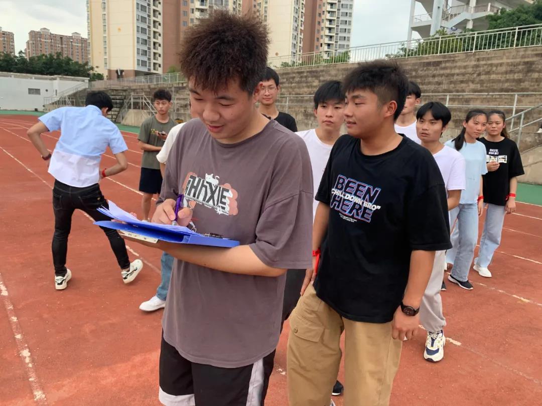 尊时凯龙·(中国区)人生就是搏!