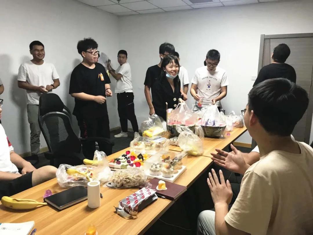 尊时凯龙·(中国区)人生就是搏!