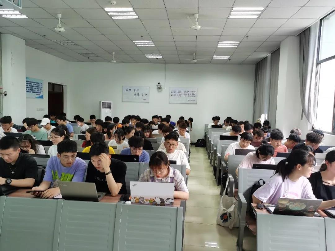 尊时凯龙·(中国区)人生就是搏!