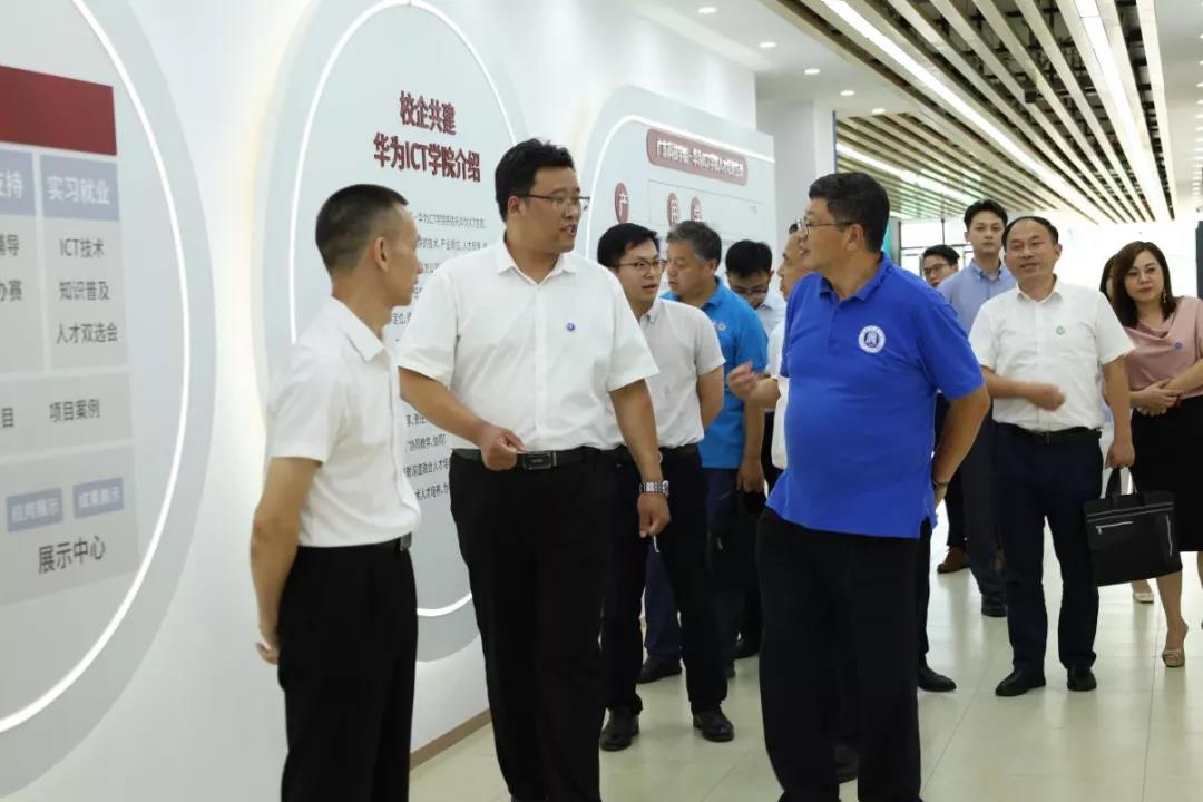 尊时凯龙·(中国区)人生就是搏!