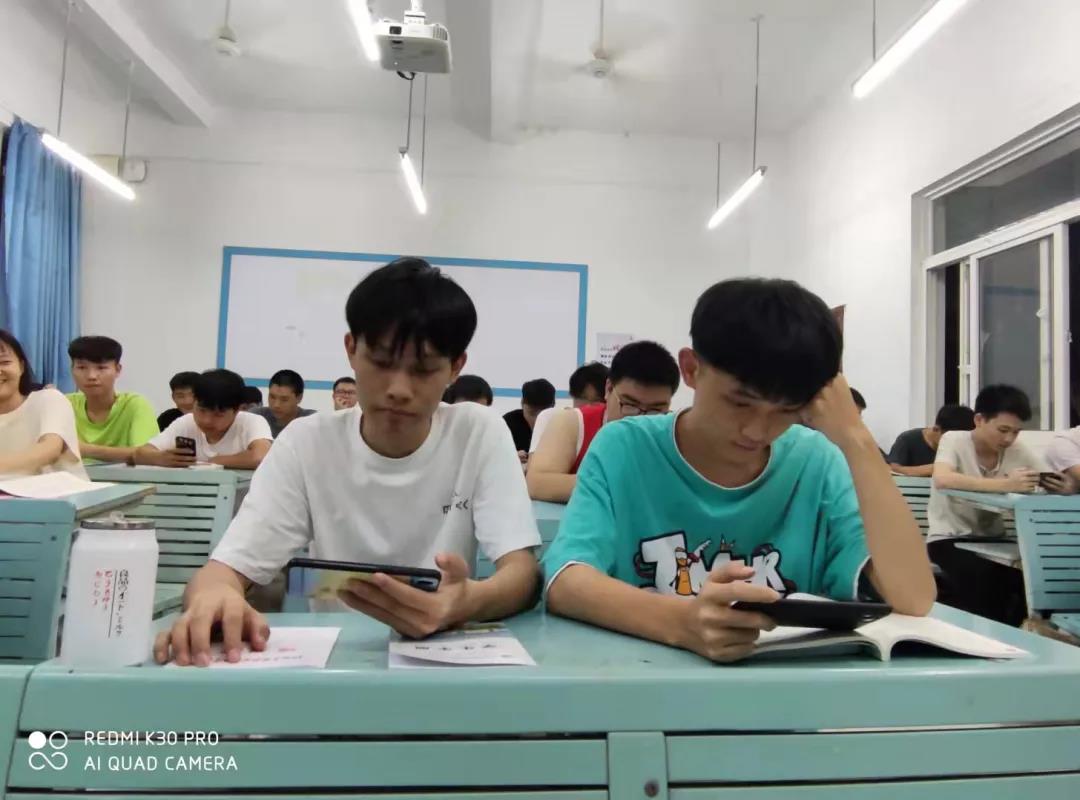 尊时凯龙·(中国区)人生就是搏!