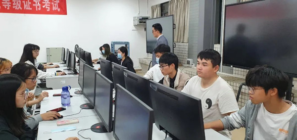 尊时凯龙·(中国区)人生就是搏!