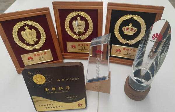 尊凯人生就是博梅攀荣誉 尊凯人生就是博梅攀荣誉
