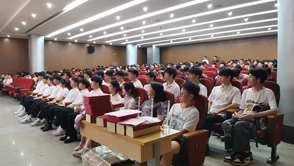 尊时凯龙·(中国区)人生就是搏!