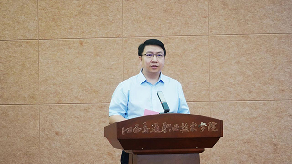 尊凯人生就是博副总经理刘铭皓
