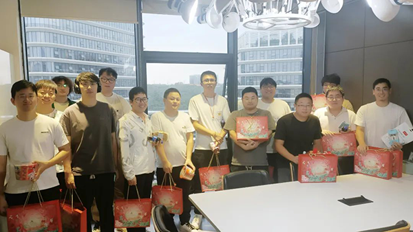 尊时凯龙·(中国区)人生就是搏!