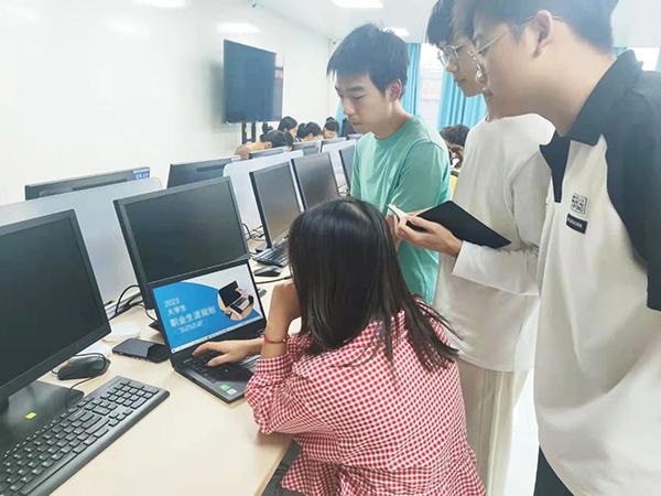 尊时凯龙·(中国区)人生就是搏!