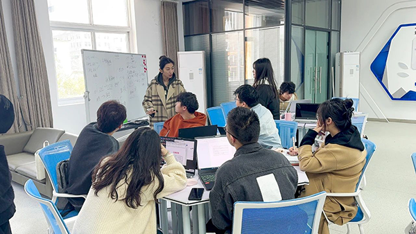 尊时凯龙·(中国区)人生就是搏!