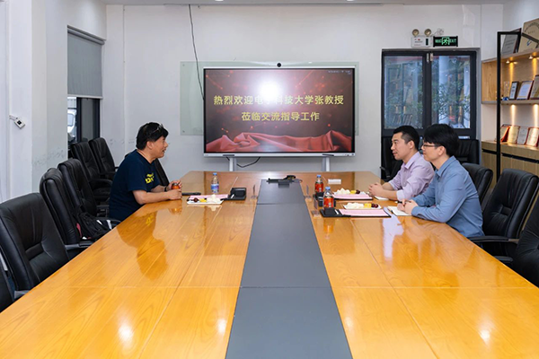 尊时凯龙·(中国区)人生就是搏!