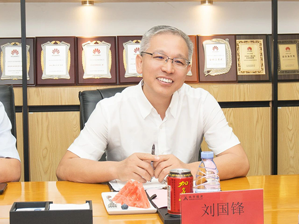 尊时凯龙·(中国区)人生就是搏!