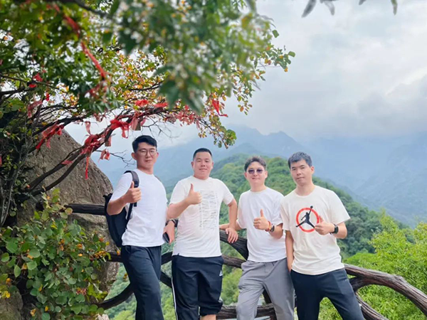 尊时凯龙·(中国区)人生就是搏!