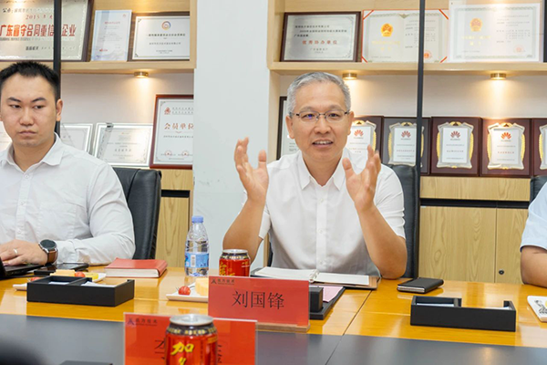 尊时凯龙·(中国区)人生就是搏!