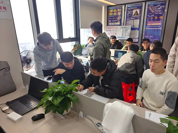 尊时凯龙·(中国区)人生就是搏!