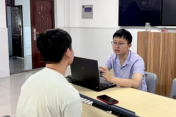 尊时凯龙·(中国区)人生就是搏!
